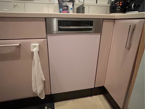 BOSCH(ボッシュ)食洗機新規設置工事❘沖縄県沖縄市